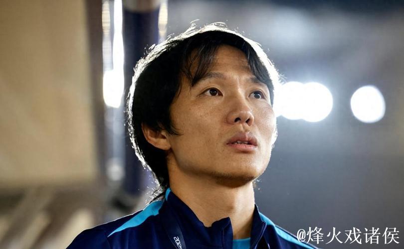 武汉三镇转会禁令全部解除准入邓卓翔离任俱乐部决定聘请外教带队 武汉三镇转会禁令全部解除准入邓卓翔离任俱乐部决定聘请外教带队