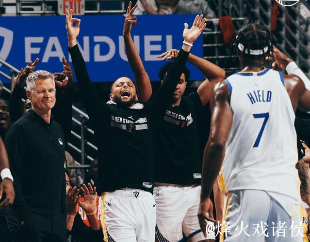 维金斯狂揽30分库里三双助力 勇士力克鹈鹕杯赛继续不败 维金斯狂揽30分库里三双助力 勇士力克鹈鹕杯赛继续不败