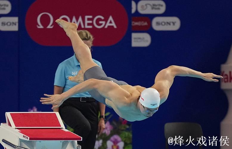 游泳世锦赛：覃海洋勇夺男子50米蛙泳季军
